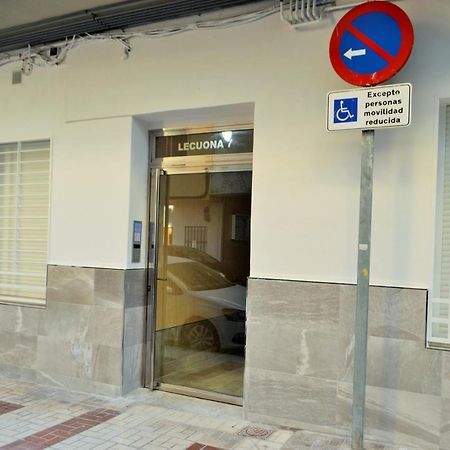 Vialia Apartamentos Suites Màlaga Exteriér fotografie