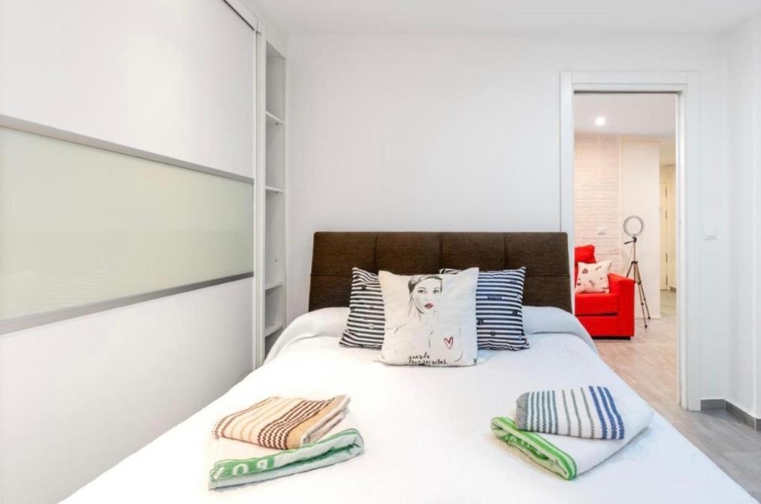 Vialia Apartamentos Suites Màlaga Exteriér fotografie
