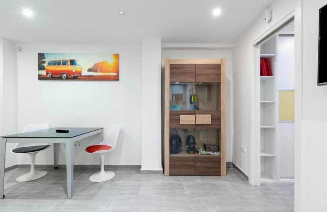 Vialia Apartamentos Suites Màlaga Exteriér fotografie