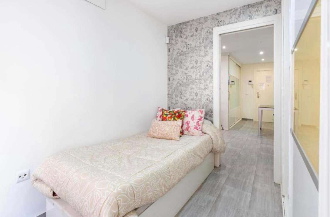 Vialia Apartamentos Suites Màlaga Exteriér fotografie